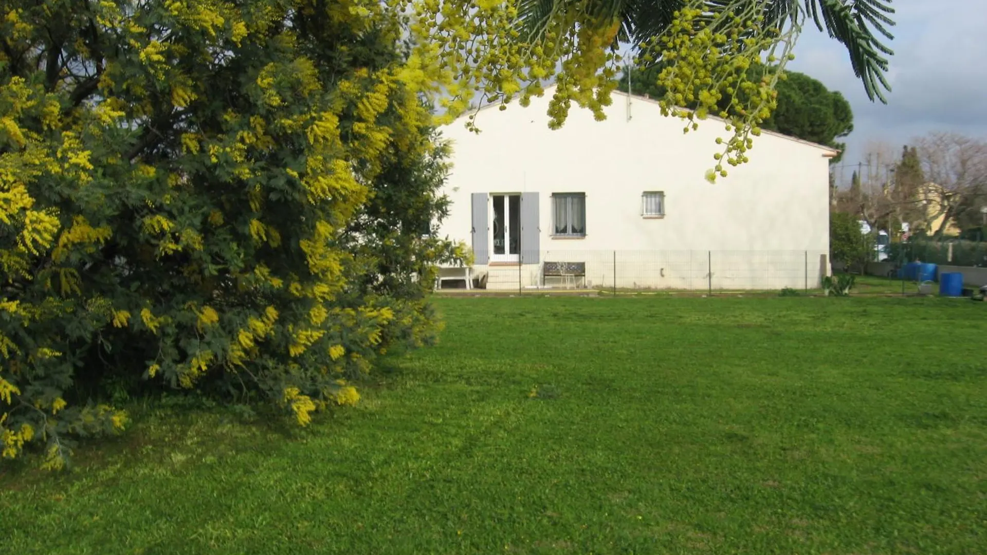 Appartement rez de chaussé à La Londe-les-Maures